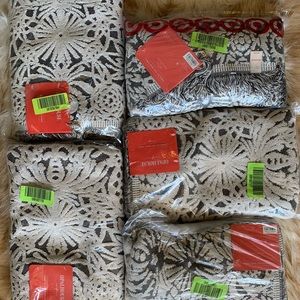 5 Opalhouse for Target new with tags bath towels